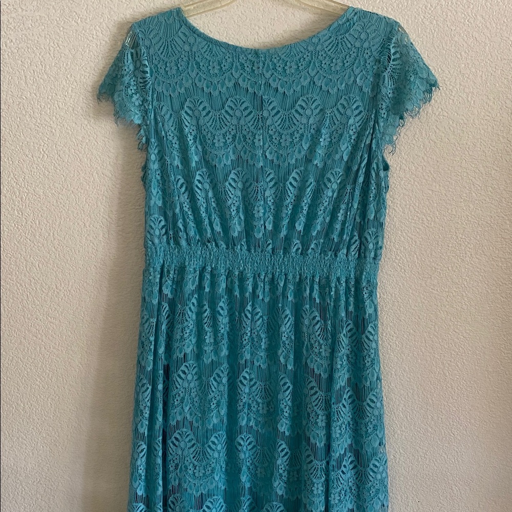 REBA Turquoise Lace Midi Dress - Picture 5 of 16